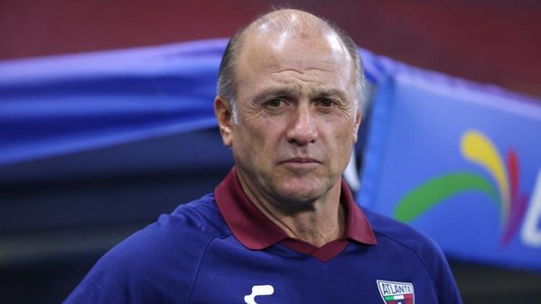 Atlante anunció la salida de su entrenador después de ocho jornadas del Apertura 2026 y tras sus polémicas declaraciones.