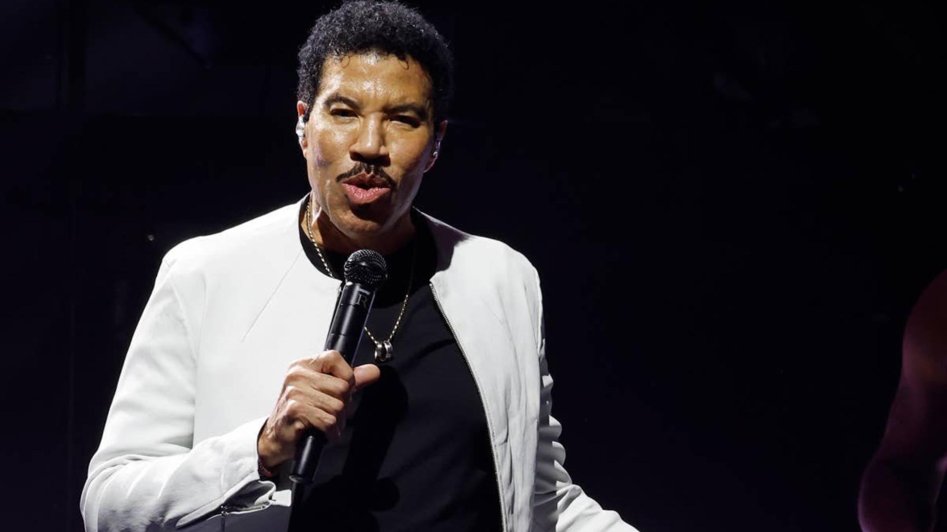Lionel Richie volvió a encender las alarmas entre sus seguidores luego de ser hospitalizado tras un concierto en St. Louis.