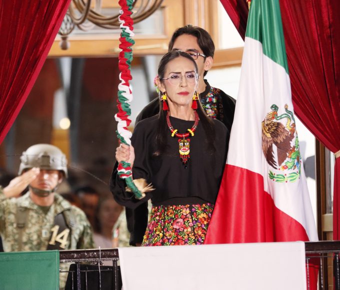 Laura Imelda Pérez celebra Grito de Independencia en Tlaquepaque