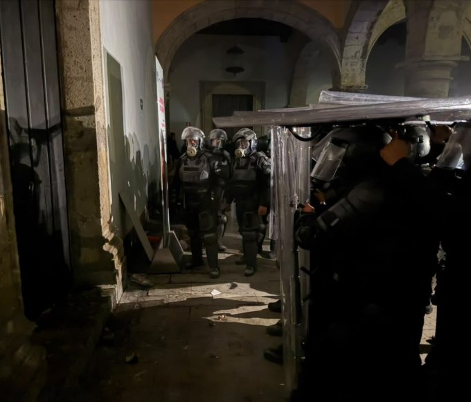 Disturbios en Palacio de Gobierno de Jalisco