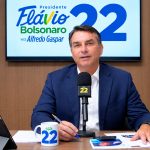 “Se explica solo”: Sheinbaum lanza mensaje sobre Flávio Bolsonaro tras su llegada a EU