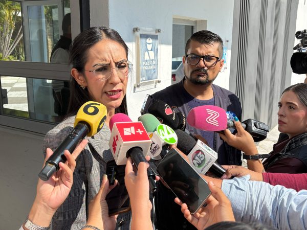 Laura Imelda en junta de gobierno del SIAPA